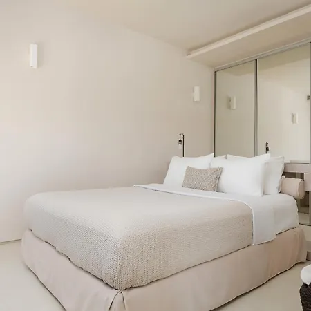 Andros Royal Villa Koumari