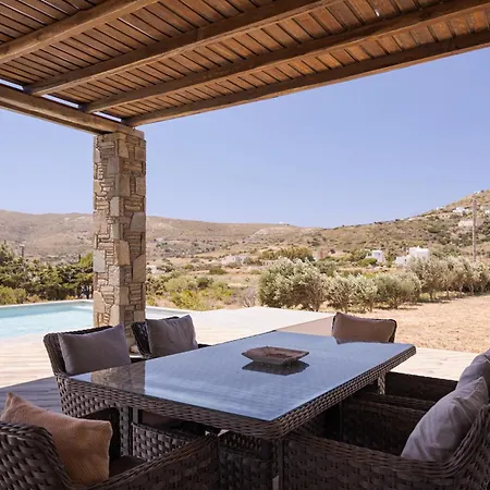 Villa Andros Royal *